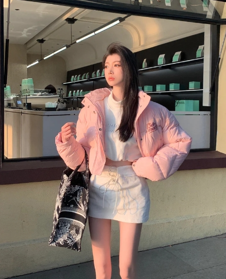 13DE MARZO JACKET PINK BlankRoom