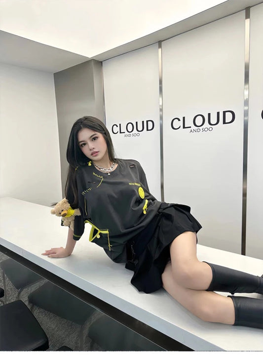 13De Marzo T-Shirt Smiley Structure BlankRoom