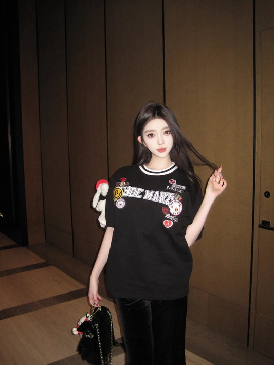 Áo thun 13De Marzo Badge Knit Collar T-Shirt Black hàng hiệu chính hãng Authentic có sẵn tại BlankRoom Hả Nội,Việt Nam.