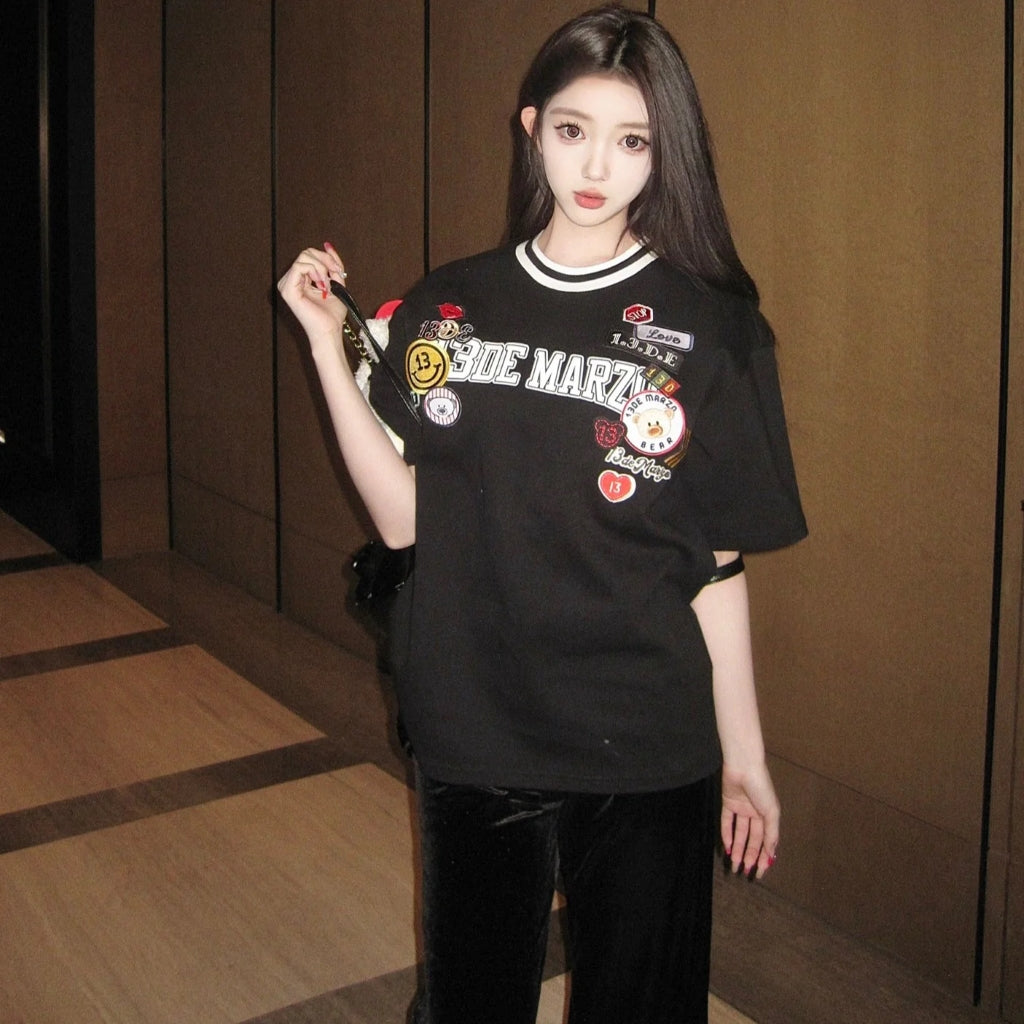 Áo thun 13De Marzo Badge Knit Collar T-Shirt Black hàng hiệu chính hãng Authentic có sẵn tại BlankRoom Hả Nội,Việt Nam.