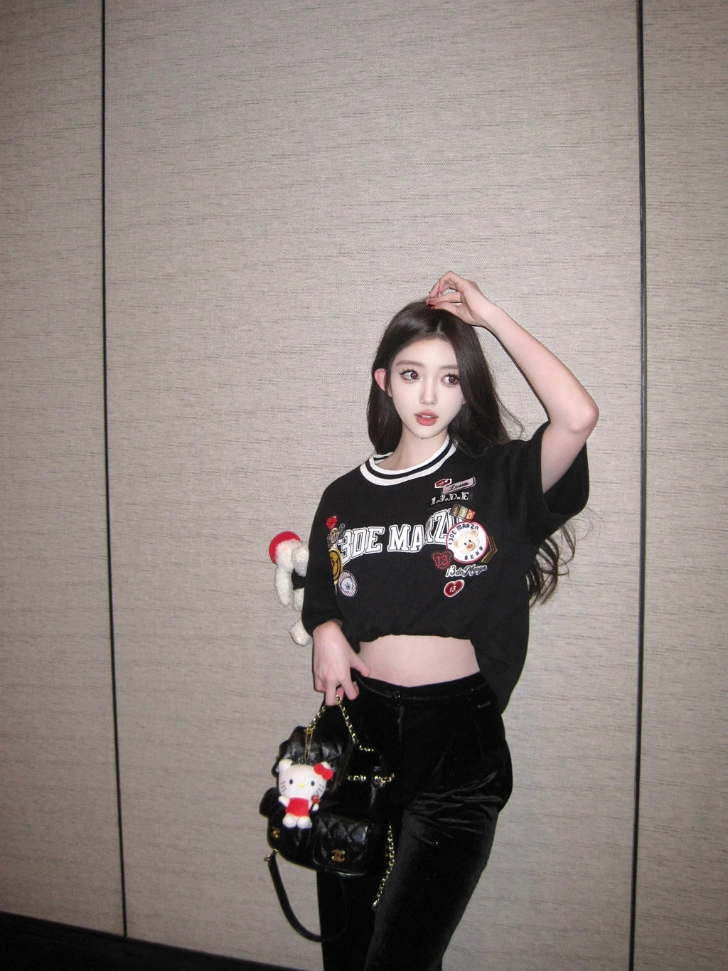 Áo thun 13De Marzo Badge Knit Collar T-Shirt Black hàng hiệu chính hãng Authentic có sẵn tại BlankRoom Hả Nội,Việt Nam.