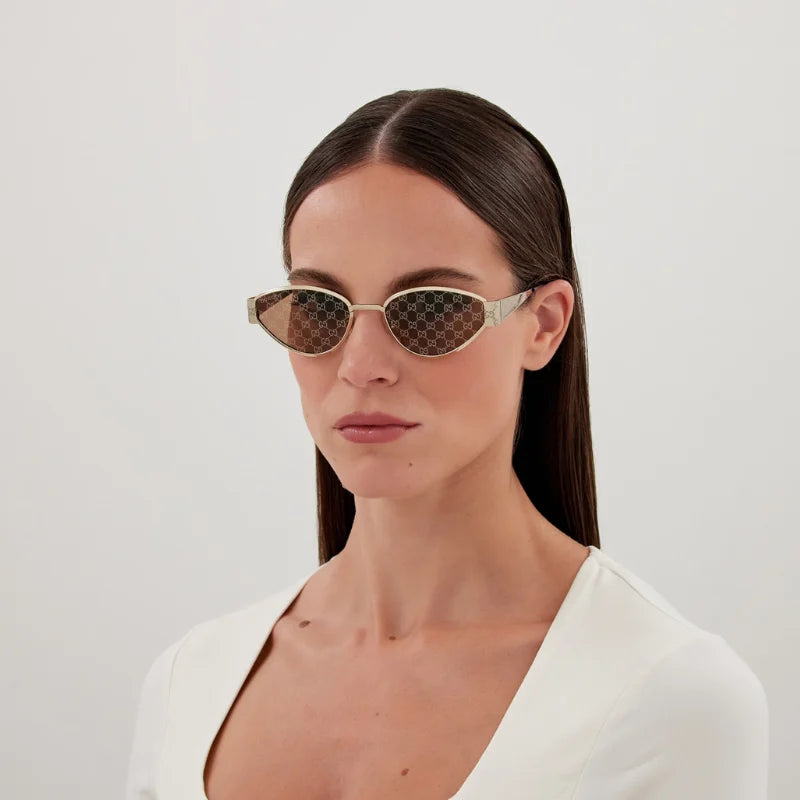 GUCCI GLASSES (120)