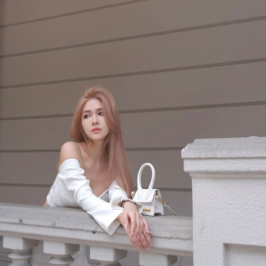 JACQUEMUS BAG LE CHIQUITO CLASSIQUES WHITE BlankRoom