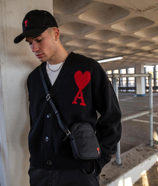 wearing Ami De Coeur Embroidery Black Cap BFUCP006.CO0051 001