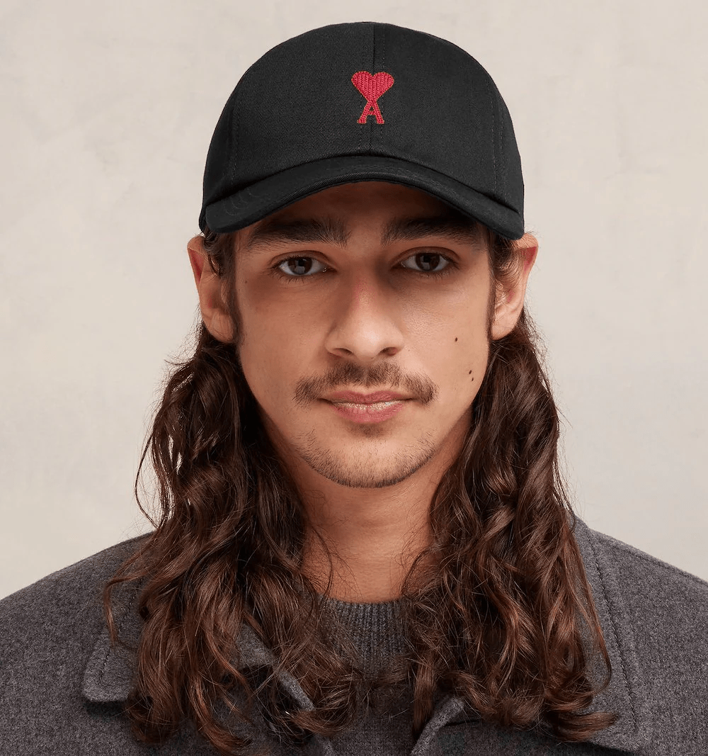 mẫu đội nón Ami De Coeur Embroidery Black Cap BFUCP006.CO0051 001