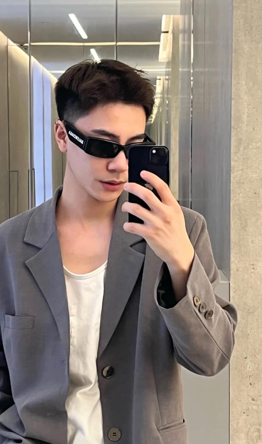 nam mang kính BALENCIAGA BB0260S 001 SUNGLASSESS BLACK/WHITE