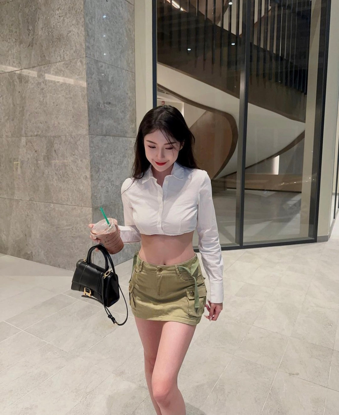 wearing BALENCIAGA HOURGLASS XS HANDBAG BOX IN BLACK 5928331QJ4M1000