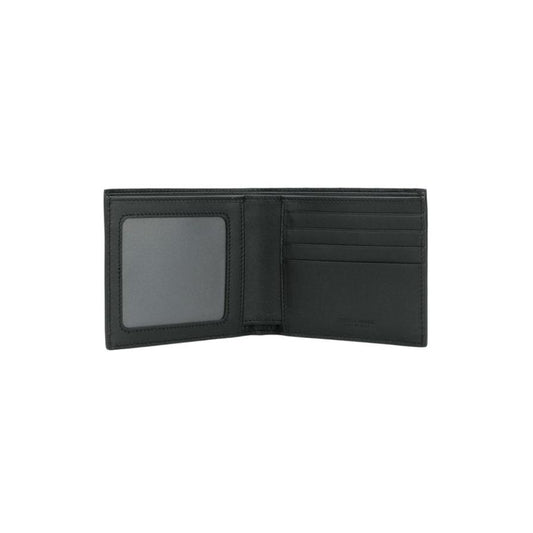 mặt bên trong ví