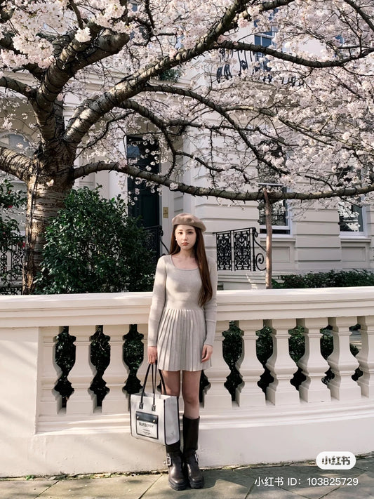 túi xách BURBERRY BAG CANVAS FREYA TOTE SMALL IN GREY/BLACK 8044137 Authentic tại Hà Nội, Sài Gòn, Tp HCM, Việt Nam