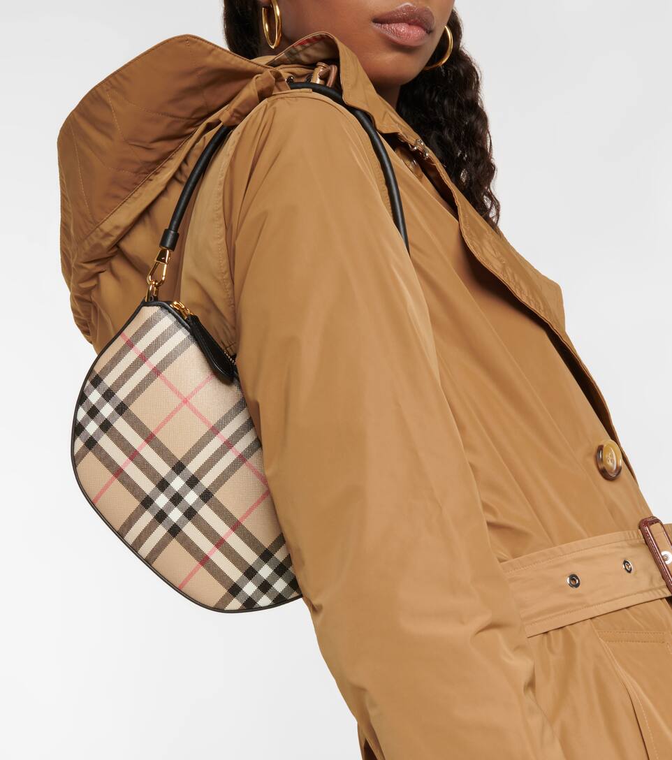 túi kẹp nách BURBERRY VINTAGE CHECK OLYMPIA POUCH IN ARCHIVE BEIGE 80580061 authentic có tại hà nội, sài gòn, tp hcm, việt nam