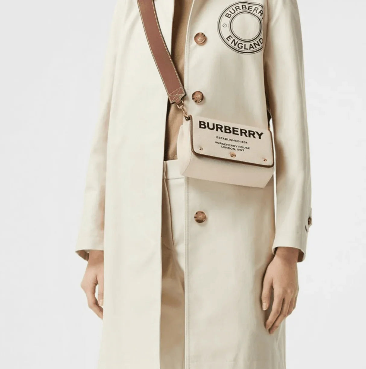 BURBERRY BAG (04) - Blank Room