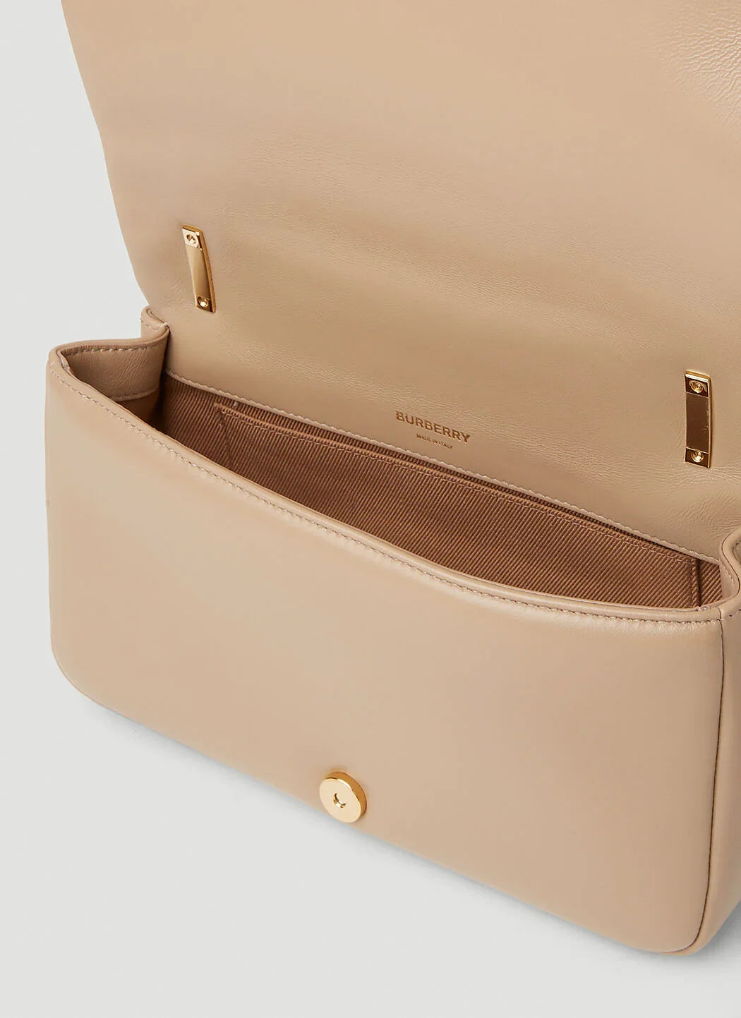 túi đeo chéo BURBERRY BAG QUILTED LEATHER MINI LOLA BAG OAT BEIGE 80630151 Authentic tại Hà Nội, Sài Gòn, Tp HCM, Việt Nam.