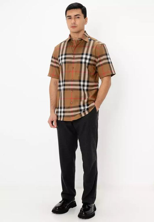 wearing Burberry Claverdon Short-sleeve Shirts In Brown 8084291
