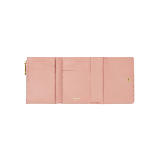 mặt bên trong ví