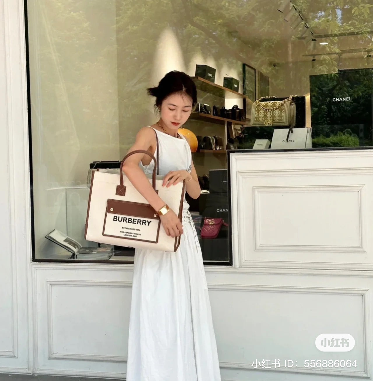 túi xách BURBERRY MEDIUM FREYA TOTE IN BEIGE 80441291 authentic hàng hiệu chính hãng tại hà nội, sài gòn, tp hcm, việt nam