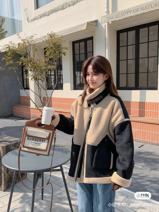 túi đeo chéo xách tay BURBERRY TWO-TONE CANVAS AND LEATHER MINI POCKET BAG IN BEIGE 80393611 hàng hiệu authentic có tại Hà Nội, sài gòn, tp hcm, việt nam