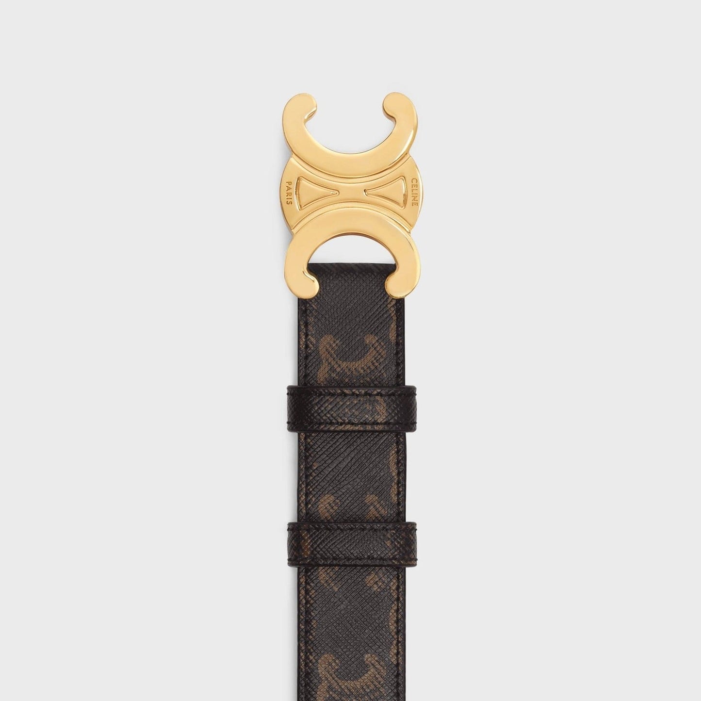chi tiết thắt lưng CELINE MEDIUM TRIOMPHE BELT IN TRIOMPHE CANVAS 45AK92ACO.04LU