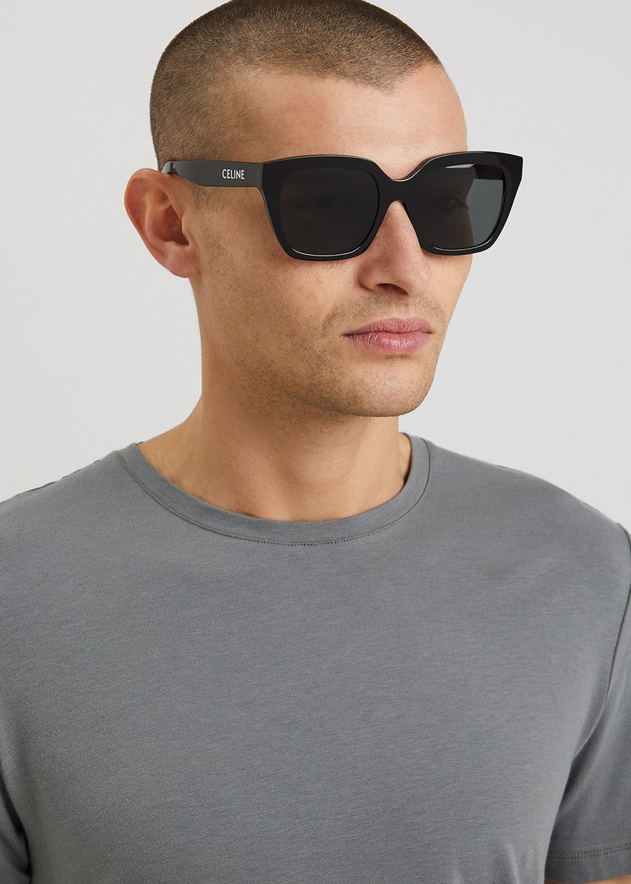 mẫu mang kính râm CELINE MONOCHROMS 03 SUNGLASSES IN ACETATE BLACK 4S198CPLB 38NO authentic