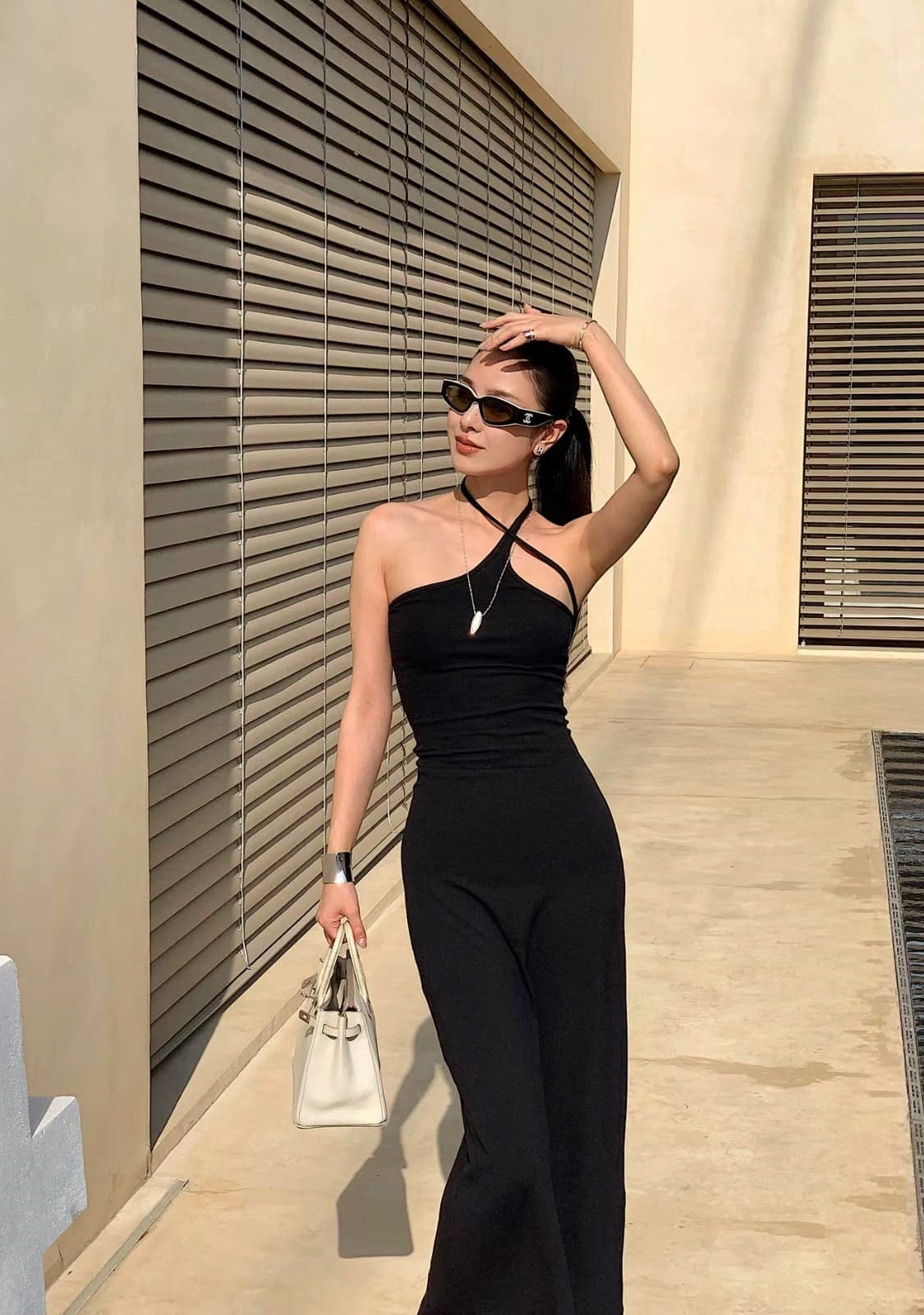 nữ đeo kính CHANEL CH6056 C534M3 CAT EYE SUNGLASSES BEIGE