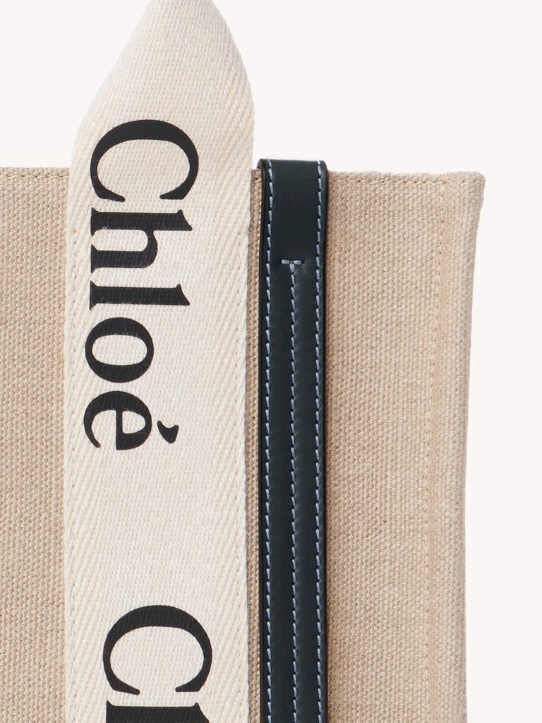 túi xách nữ CHLOE SMALL WOODY TOTE BAG WHITE & BLUE CHC22AS397I2691J authentic tại sài gòn, tp hcm