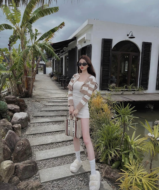 túi xách nữ CHLOE SMALL WOODY TOTE BAG WHITE & BROWN CHC22AS397I2690U authentic tại blankroom hà nội, việt nam