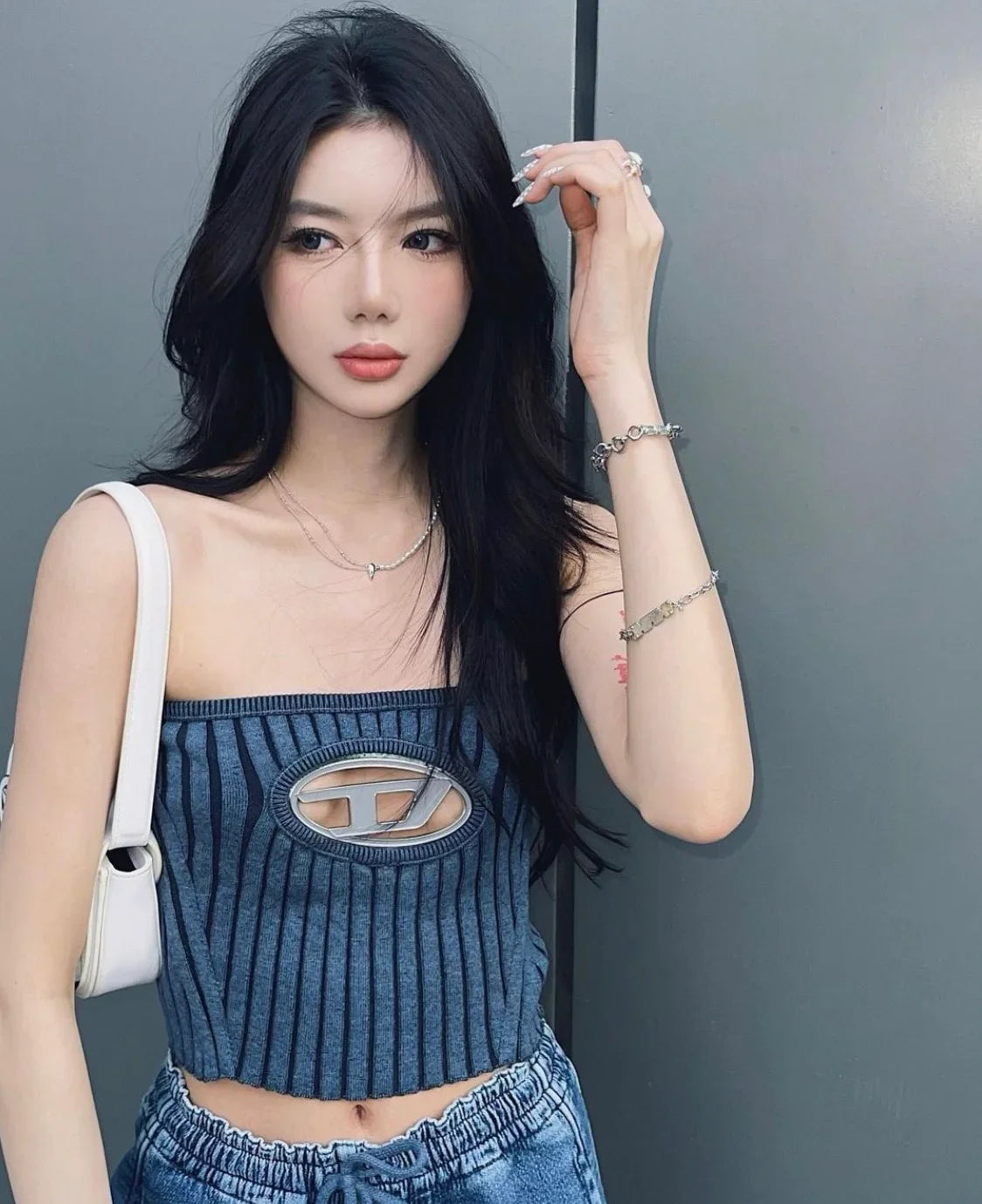 mẫu mang DIESEL M-CLARKSVILLE BLUE TOP A057700HEAS authentic tại blankroom việt nam