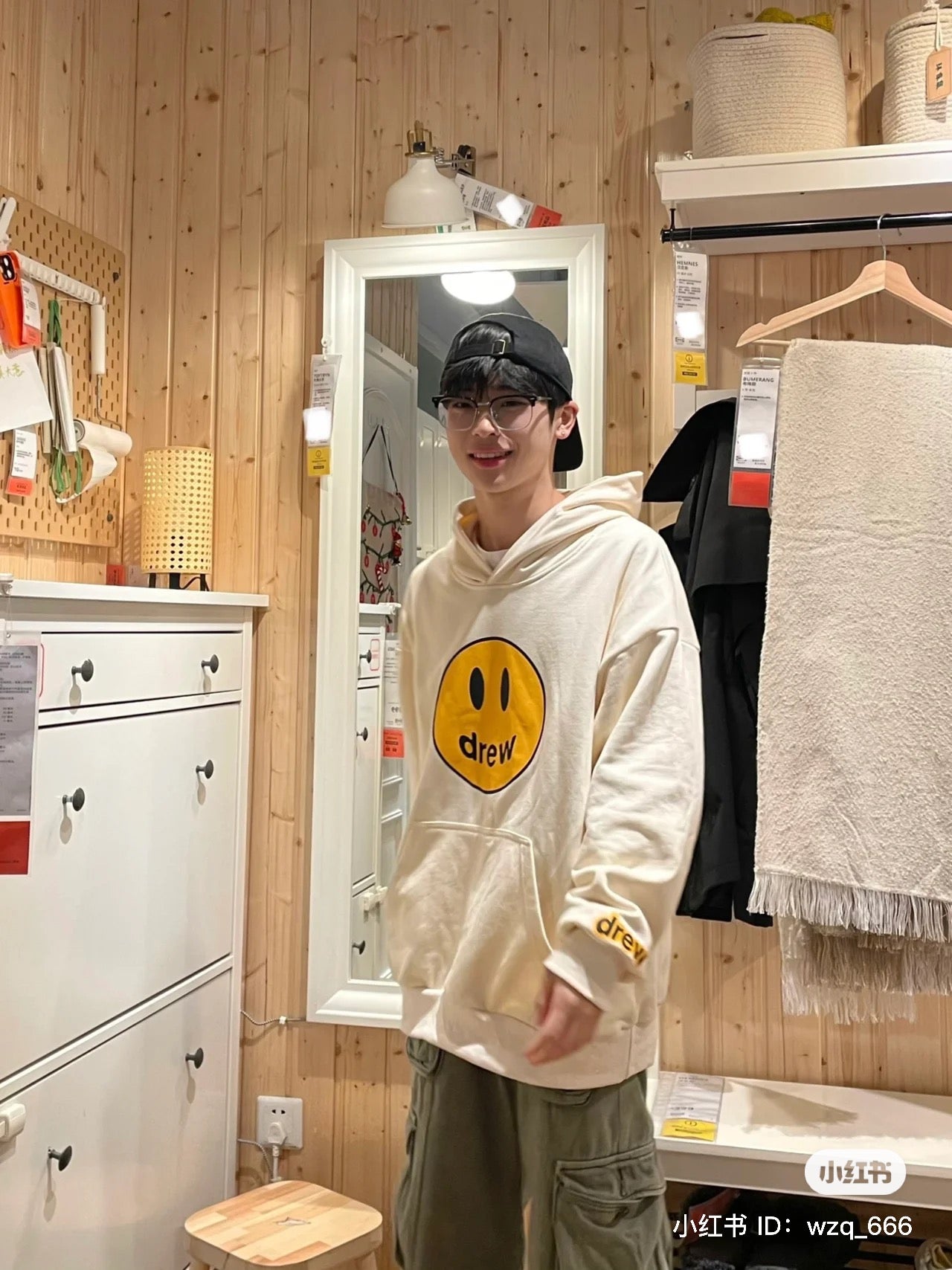 DREW HOUSE MASCOT CREAM HOODIE authentic tại blankroom
