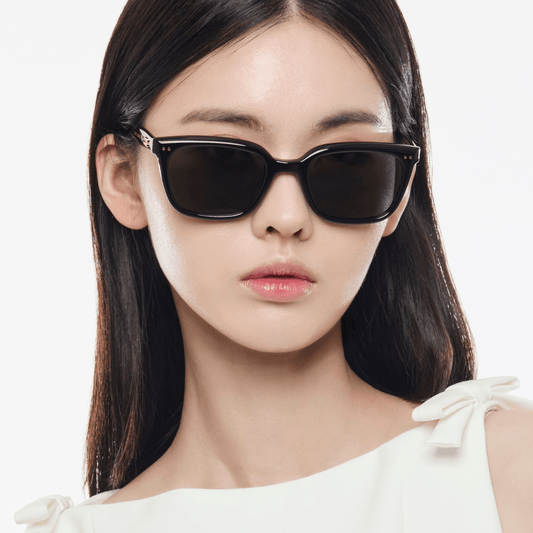 wearing Gentle Monster (GM) Breezebe (01)