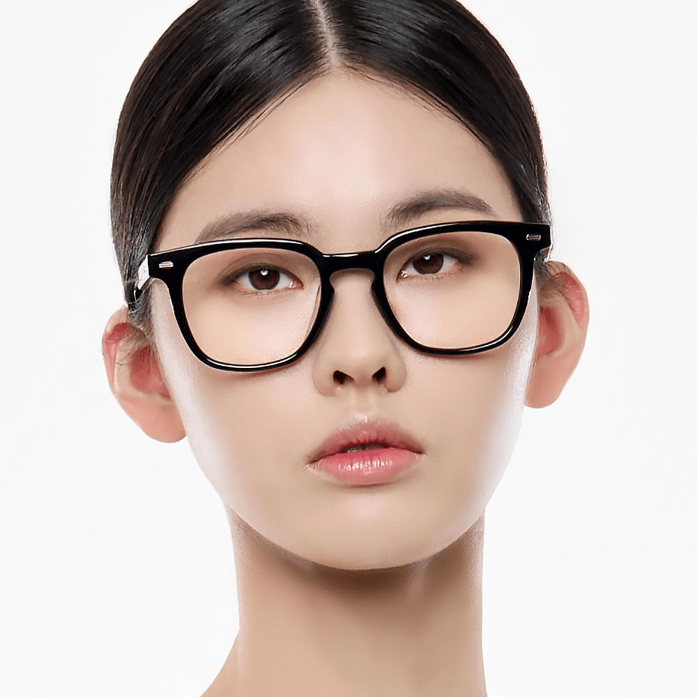 nữ đeo kính Gentle Monster (GM) Kubo 01