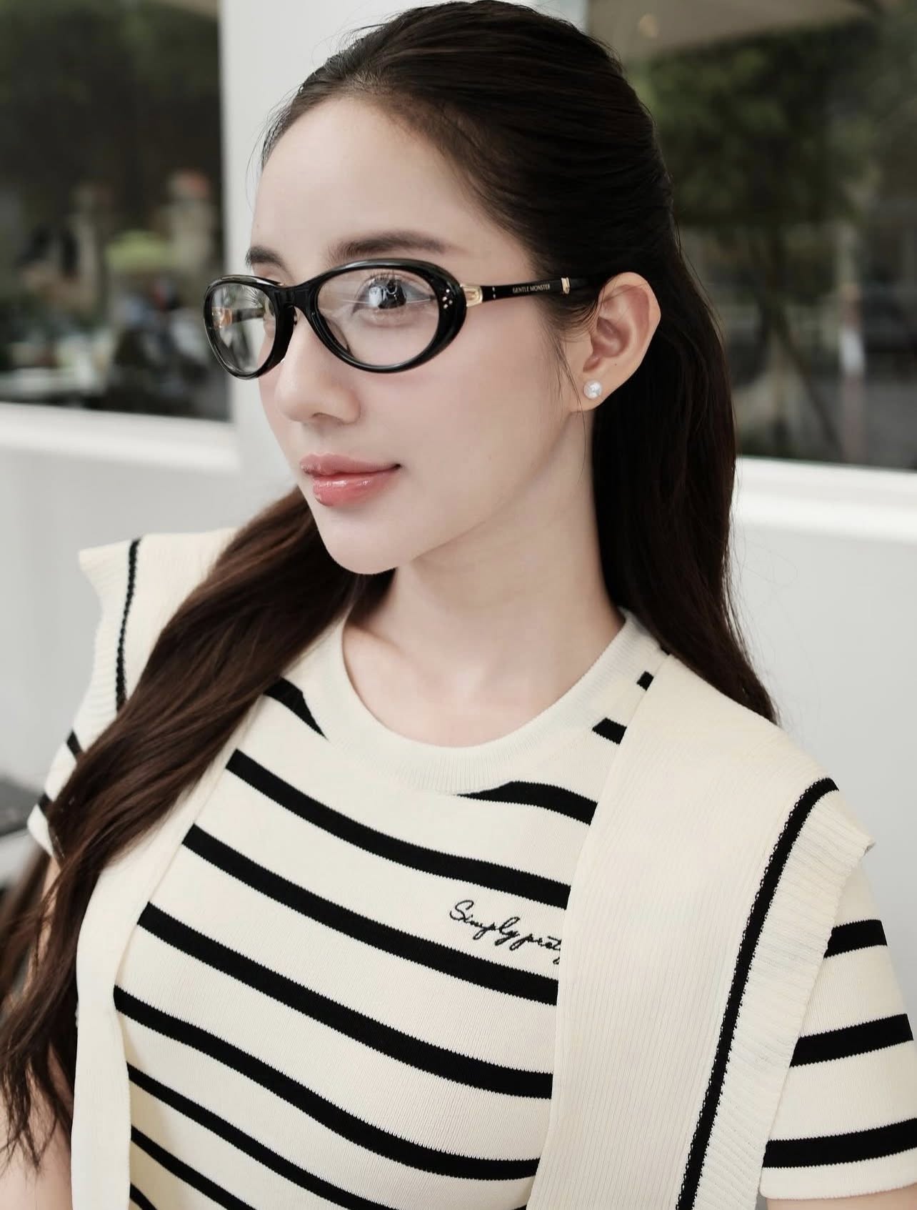 mẫu mang kính Gentle Monster (GM) Orbit 01