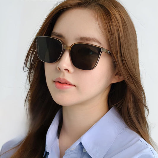 wearing GENTLE MONSTER PLOT (K2)