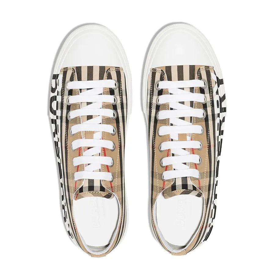 BURBERRY SNEAKERS (01)