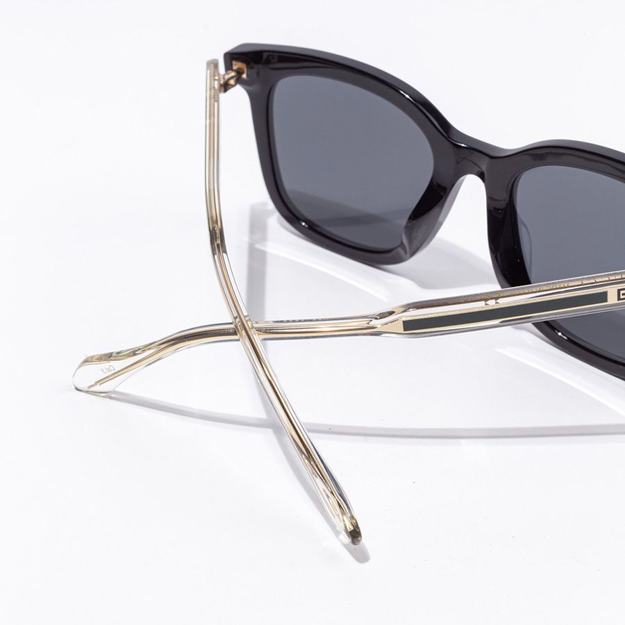 mắt kính GUCCI BLACK CRYSTAL SQUARE SUNGLASSES GG0562SK 001 blankroom hà nội việt nam