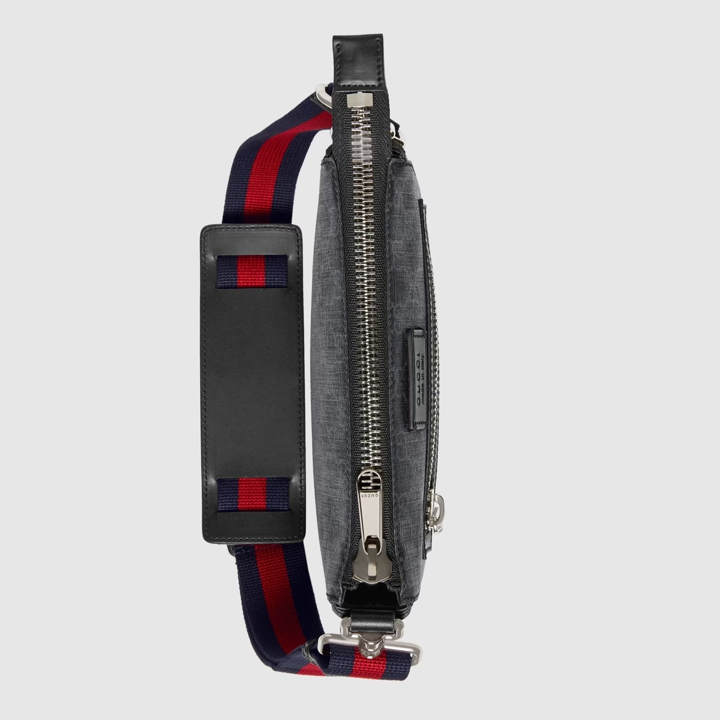 bên trong túi GUCCI BLACK SUPREME SMALL MESSENGER BAG 523599 K5RLN 1095
