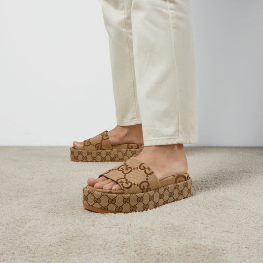 wearing GUCCI CAMEL AND EBONY MAXI GG PLATFORM SLIDE SANDAL 623212 UKO00 2580