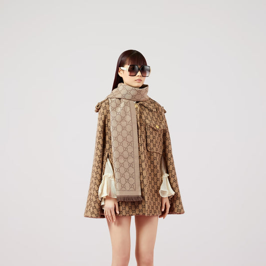 khăn choàng GUCCI GG JACQUARD KNITTED SCARF LIGHT BROWN 133483 3G200 2764 Authentic tại Blankroom Hà Nội, Việt Nam.
