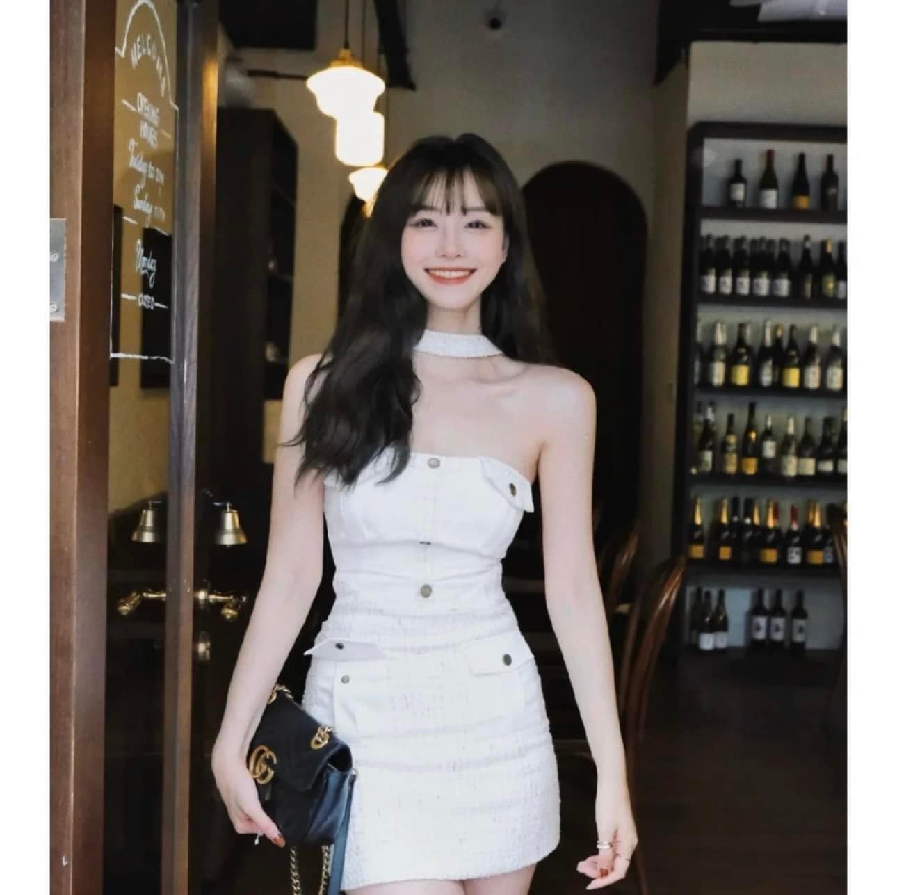 mẫu mang túi GUCCI GG MARMONT MATELASSÉ MINI BAG IN BLACK 446744 DTDIT 1000