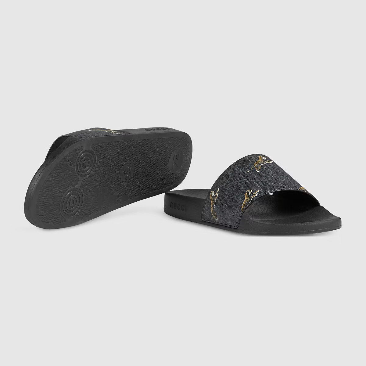 tổng thể dép GUCCI GG MEN'S SLIDE TIGER PRINT BLACK 407345 G0K00 1084