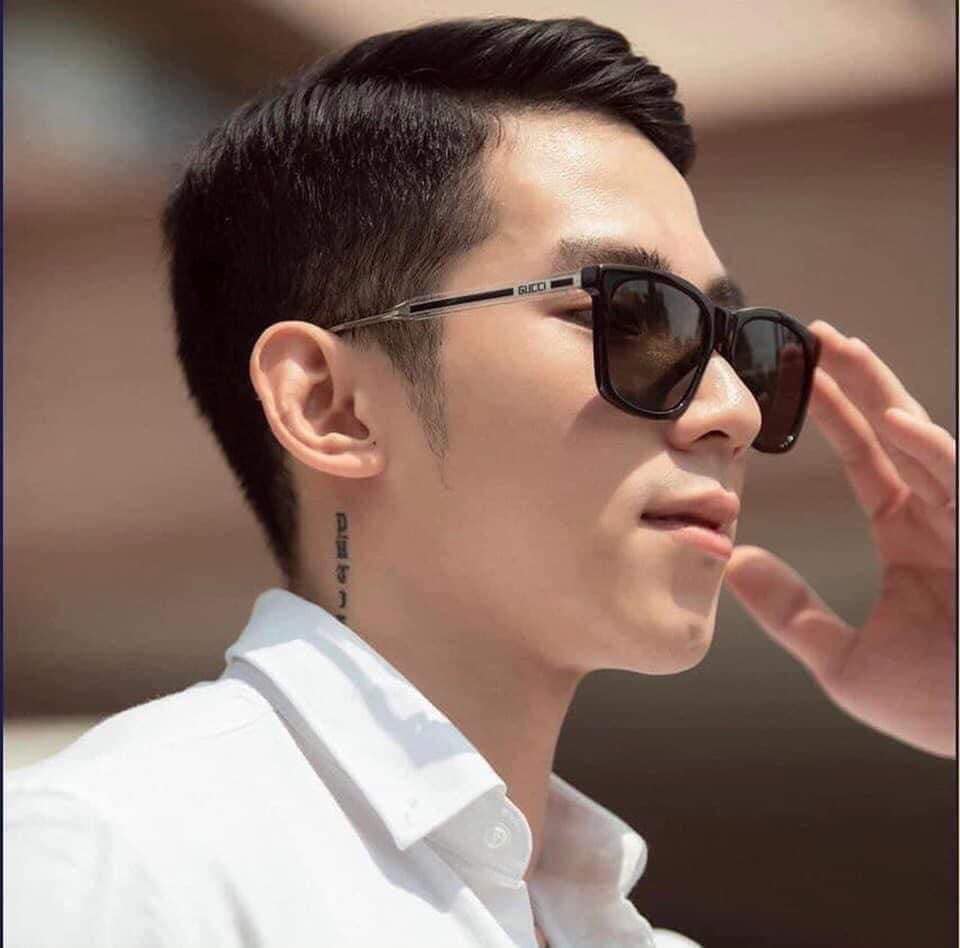 nam đeo kính GUCCI GG0562SK 001 BLACK CRYSTAL SUNGLASSES