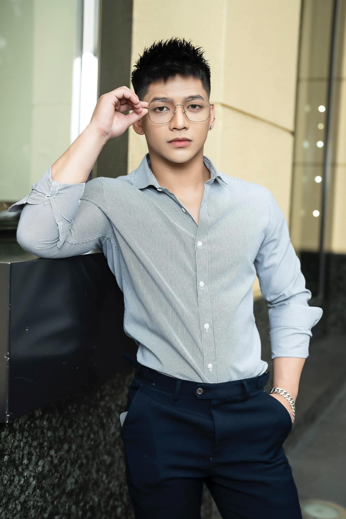 nam đeo kính GUCCI GG1032O 006 SILVER EYEGLASSES