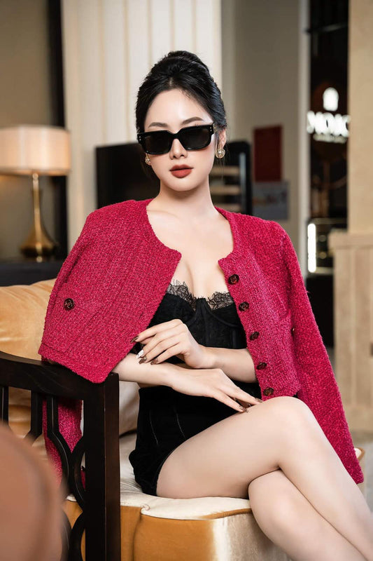 mẫu đeo kính