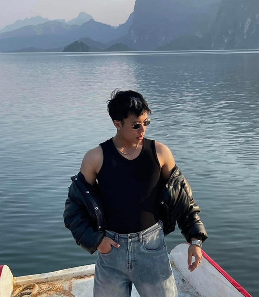 Chải wearing GUCCI GG1648S 008 SILVER MINI SUNGLASSES