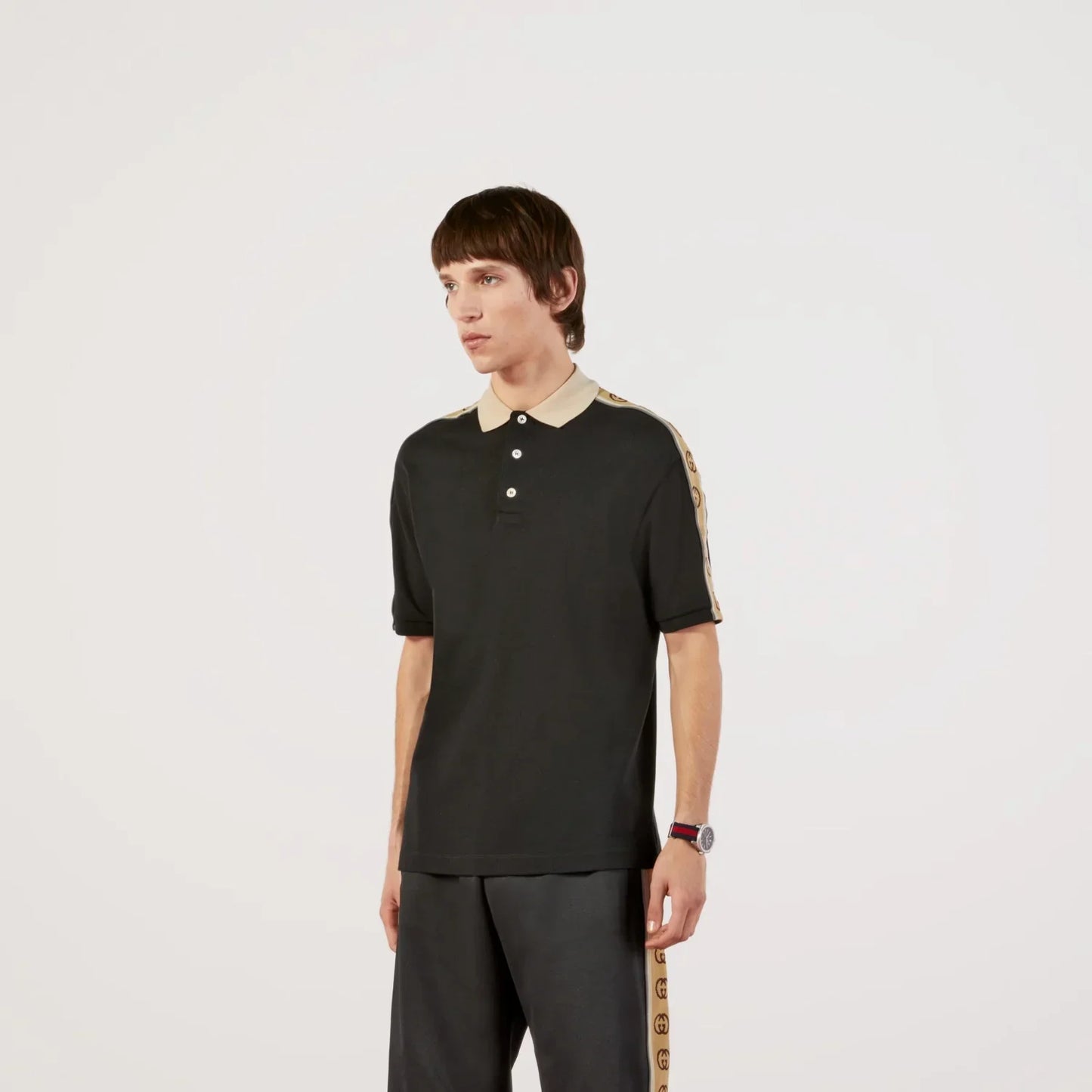 wearing GUCCI POLO WITH INTERLOCKING G STRIPE IN BLACK 598949 XJB0Q 1082