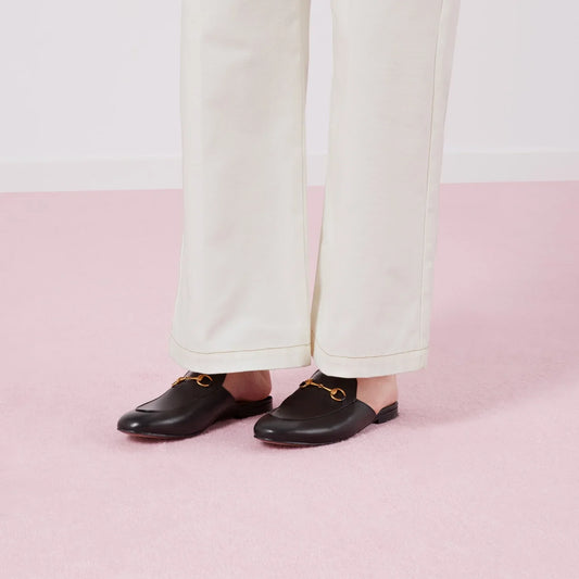 wearing GUCCI PRINCETOWN LEATHER SLIPPER BLACK 423513 BLM00 1000