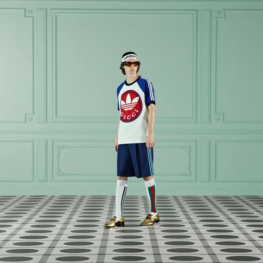 wearing GUCCI X ADIDAS COTTON JERSEY T-SHIRT IN WHITE AND BLUE 722938 XJE1F 9221