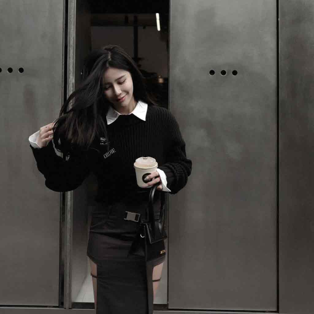 jacquemus le chiquito moyen les classiques black blank room hà nội