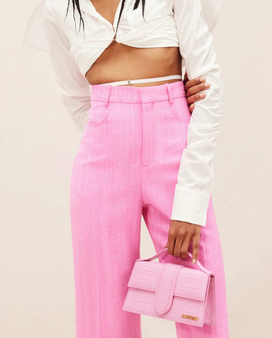 wearing JACQUEMUS LE GRAND BAMBINO CROCO PINK 213BA007-3101-430