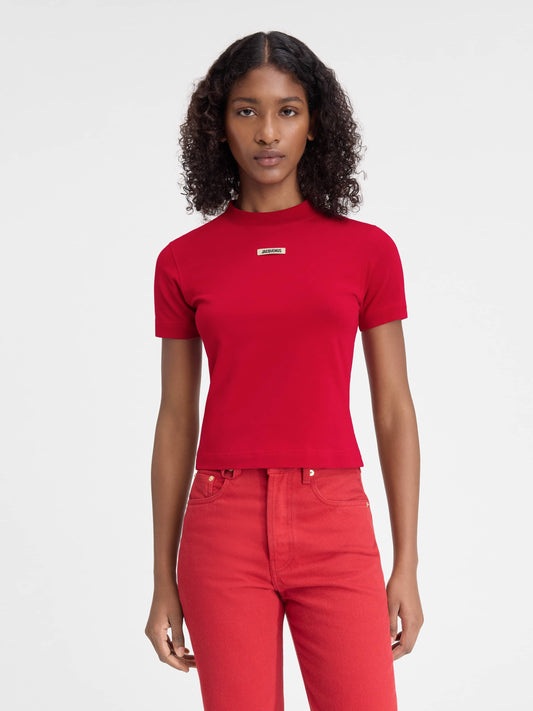 wearing Jacquemus The Grois Grain T-Shirt Dark Red 241JS133-2031-480