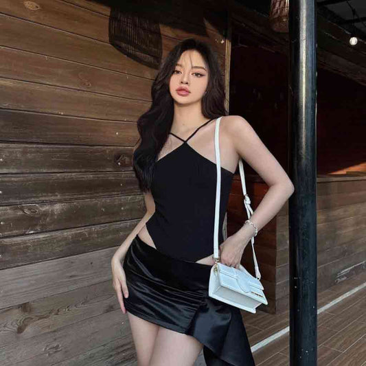 wearing jacquemus le bambino white 213BA006-3000-100