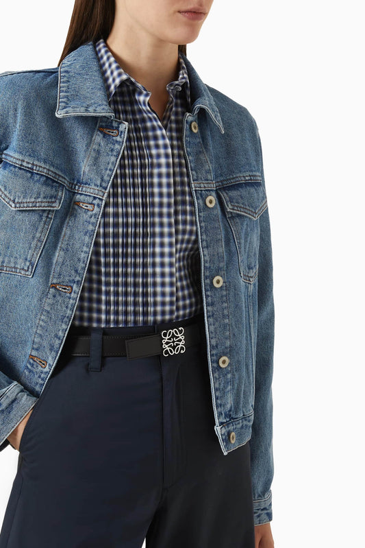 wearing Loewe Reversible Anagram Belt in Smooth Calfskin – Black/Tan E821Z26X03-1555